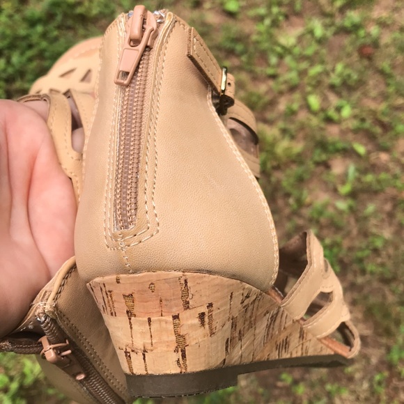 ESPRIT SHOES - Picture 7 of 16